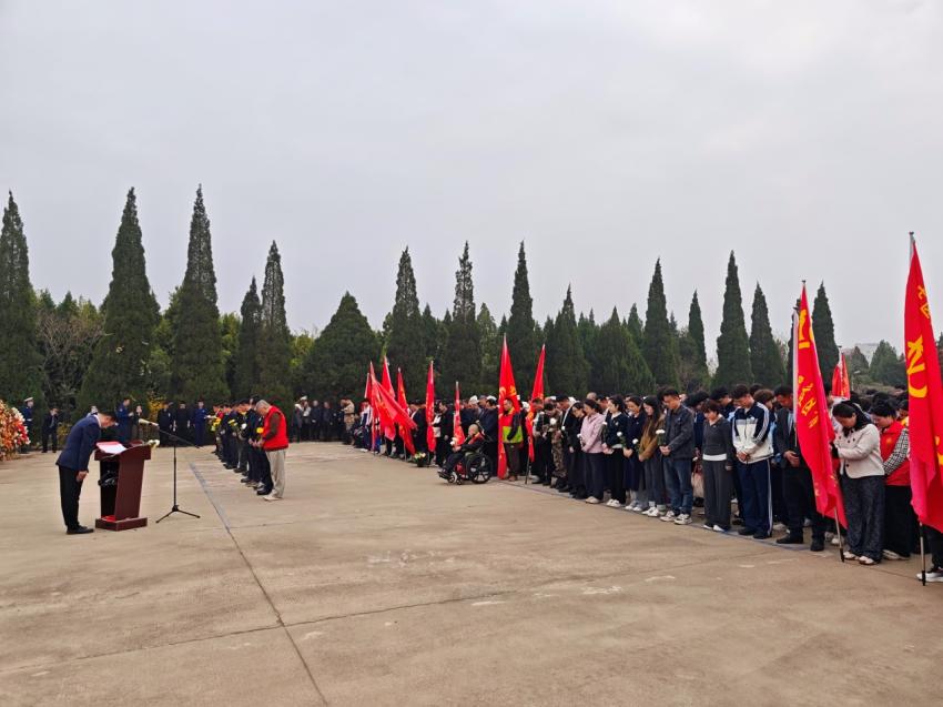 说明: C:\Users\一只鱼\Documents\WeChat Files\wxid_znolf5yd3scs22\FileStorage\Temp\d024ea9f735e6d514dd655f33da0b83.jpg